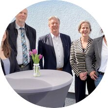 Die AWO Bremerhaven hat eine Beratungsstelle für Sexarbeiter*innen eröffnet: Im Bild von links Clara Friedrich (Leiterin des Bremerhavener Büros der Zentralstelle Landesfrauenbeauftragte), AWO-Geschäftsführer Eckart Kroon, AWO-Kreisverbandsvorsitzender Dr. Uwe Lissau, Fachbereichsleitung Dr. Margaret Brugman, Marie-Beraterin Caren Utecht und Marie-Koordinatorin Katrin Hill. | © AWO Bremerhaven Die AWO Bremerhaven hat eine Beratungsstelle für Sexarbeiter*innen eröffnet: Im Bild von links Clara Friedrich (Leiterin des Bremerhavener Büros der Zentralstelle Landesfrauenbeauftragte), AWO-Geschäftsführer Eckart Kroon, AWO-Kreisverbandsvorsitzender Dr. Uwe Lissau, Fachbereichsleitung Dr. Margaret Brugman, Marie-Beraterin Caren Utecht und Marie-Koordinatorin Katrin Hill. | © AWO Bremerhaven